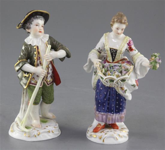 Two Meissen figures of gardeners, late 19th century, both 14cm, tiny losses